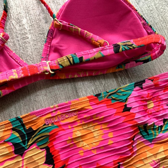 🔥🔥BILLABONG - FEEL THE GROOVE CECI TRIANGLE LOWRIDER BIKINI SET🔥🔥 - Picture 10 of 10